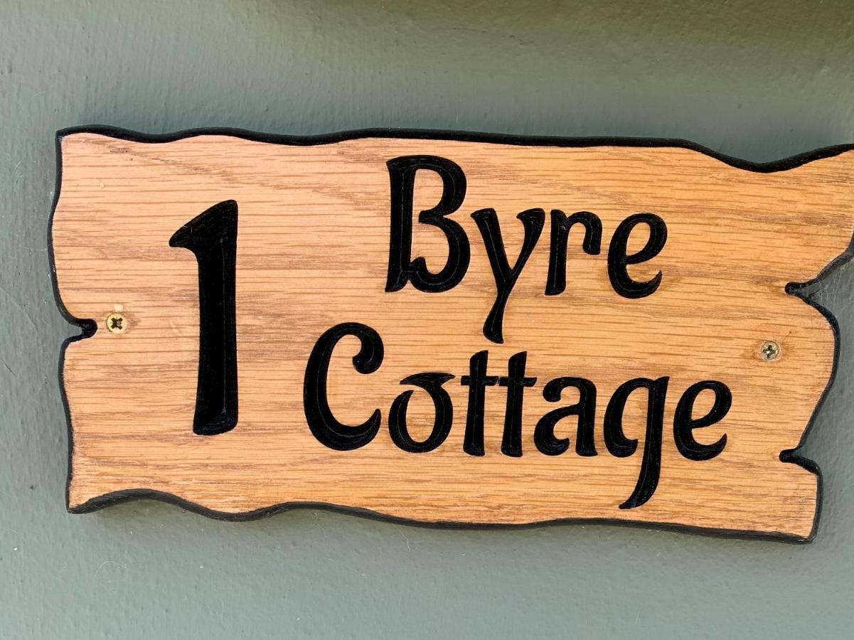 Byre Cottages & Log Cabin Cardigan Bagian luar foto