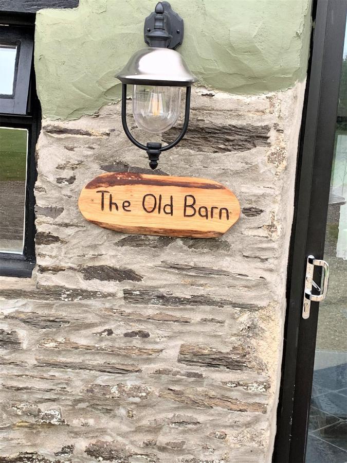 Byre Cottages & Log Cabin Cardigan Bagian luar foto